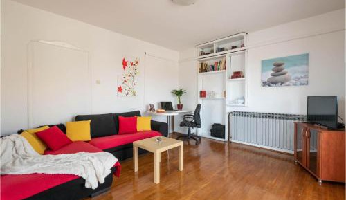 Four-Bedroom Holiday Home