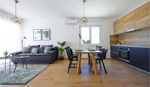 Four-Bedroom Holiday Home