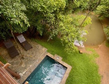 Triple Room with Pool View
