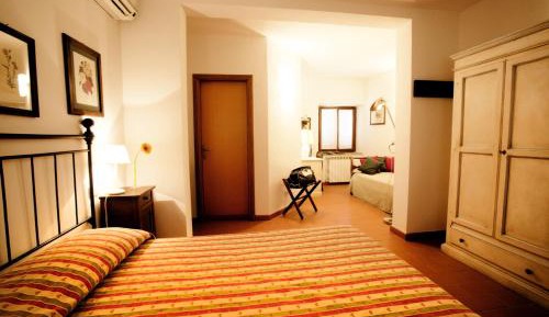 Classic Triple Room