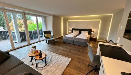 Junior Suite with Balcony