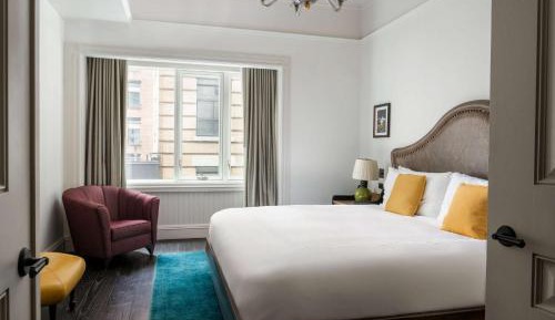 One-Bedroom Suite - Mobility Accessible
