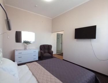 Suite with River View