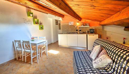 One-Bedroom Standard Apartment
