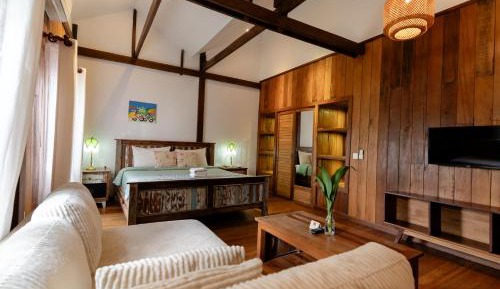 Luxurious Wooden House with Swimming Pool