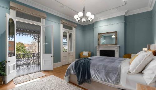 Three-Bedroom Holiday Home 