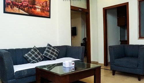 Deluxe Family Suite