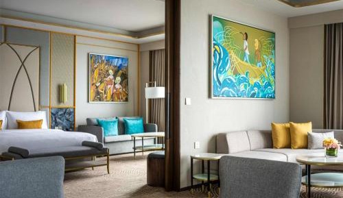 Suite with City View