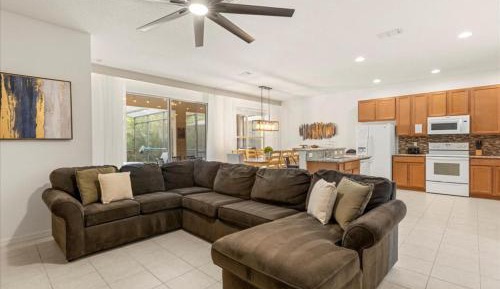 Five-Bedroom Holiday Home