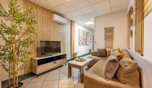 Two-Bedroom Deluxe Apartment