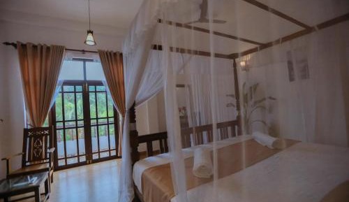 King Room with Balcony