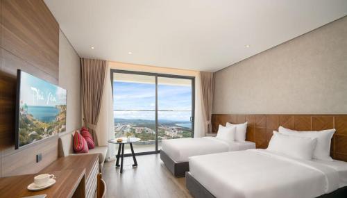 Superior Twin Room with Sea View