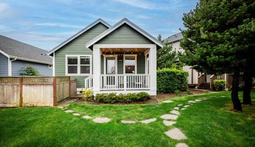One-Bedroom Holiday Home