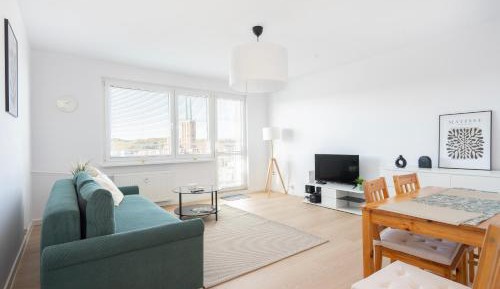 Family Two-Bedroom Apartment with View
