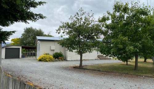 Three-Bedroom Holiday Home 