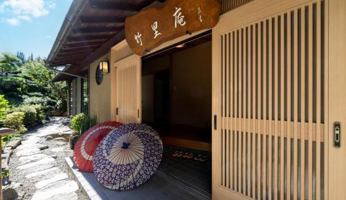 Deluxe Japanese-Style Villa
