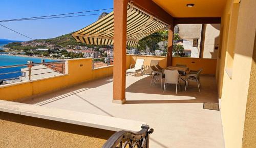 Apartment with Sea View