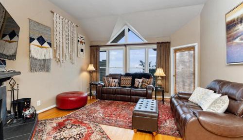 Four-Bedroom Apartment