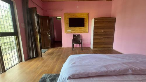 Small Double Room