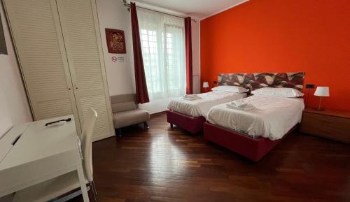 Double or Twin Room with Private Bathroom