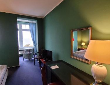 Double Room with Sea View or Partial Sea View
