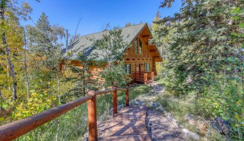 Four-Bedroom Holiday Home