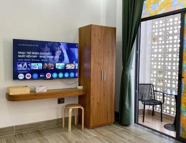 King Room with Balcony