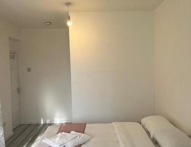 Deluxe Double Room with Shower