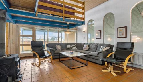 Five-Bedroom Holiday Home