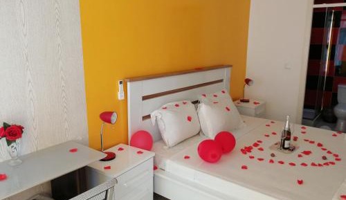 Suite with City View
