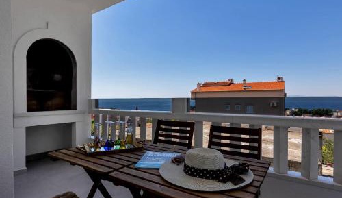 Three-Bedroom Apartment Standard