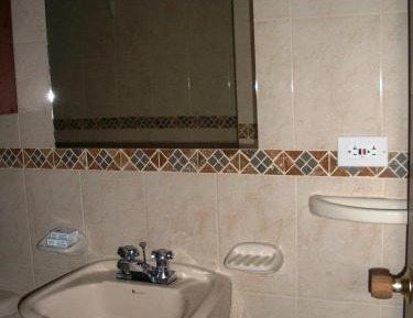 One-Bedroom Apartment (3 Adults)