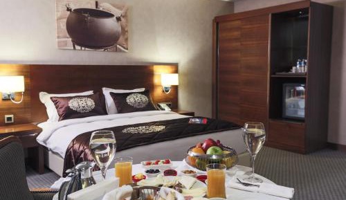 King Suite with Spa Bath