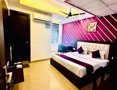 King Room