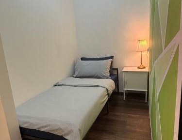 Single Room with Shared Bathroom