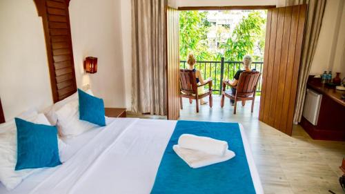 Deluxe Double Room with Balcony