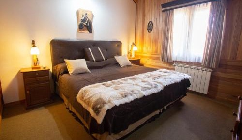 Two-Bedroom Deluxe Apartment