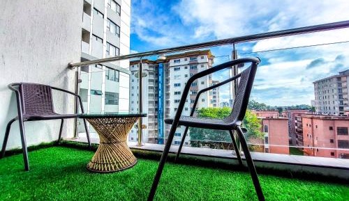One-Bedroom Apartment with Balcony and City View