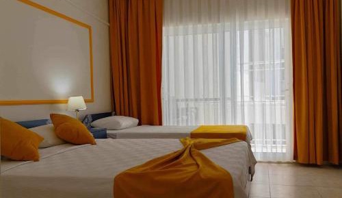 Triple Room with View