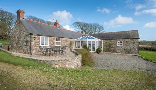Four-Bedroom Holiday Home