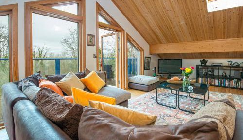 Three-Bedroom Holiday Home 