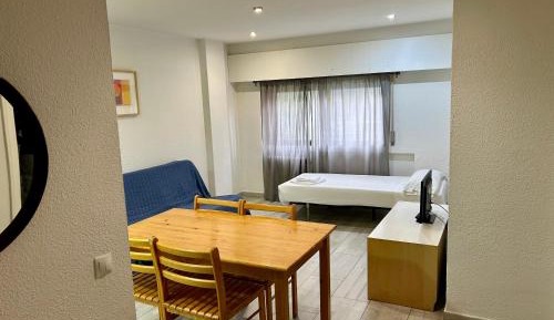 Apartment (3 Adults)