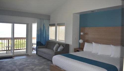 King Suite with Balcony