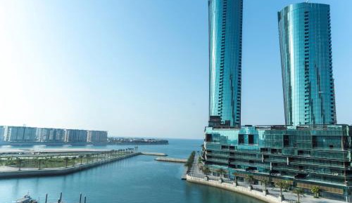One-Bedroom Apartment with Sea View