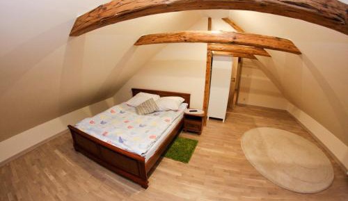 Large Single Room