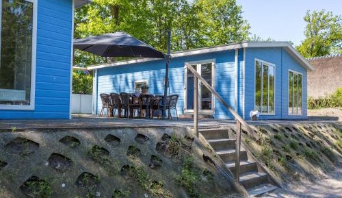 Seven-Bedroom Holiday Home