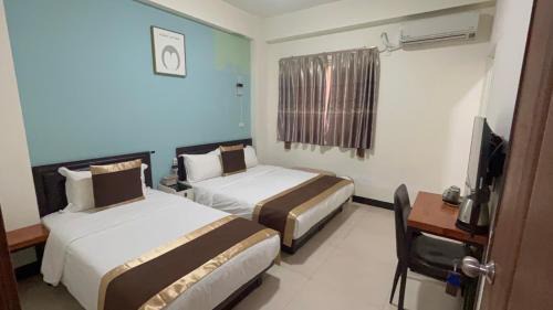 Triple Room