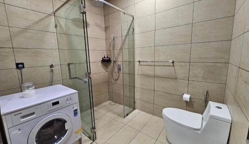 Three-Bedroom Deluxe Apartment