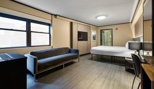Superior King Room