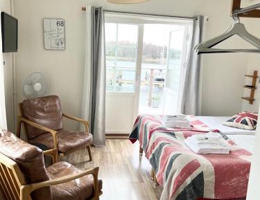 Twin Room with Balcony